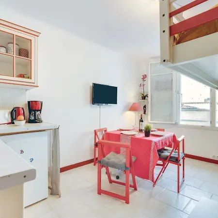 Studio Les 3 Couronnes- L'annexe By Interhome